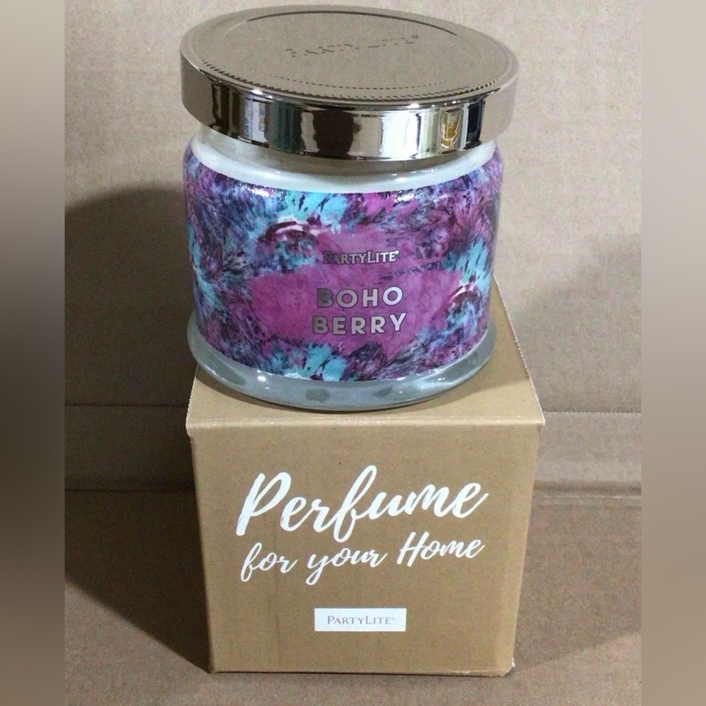 NEW IN BOX Partylite Boho Berry 3-Wick Candle